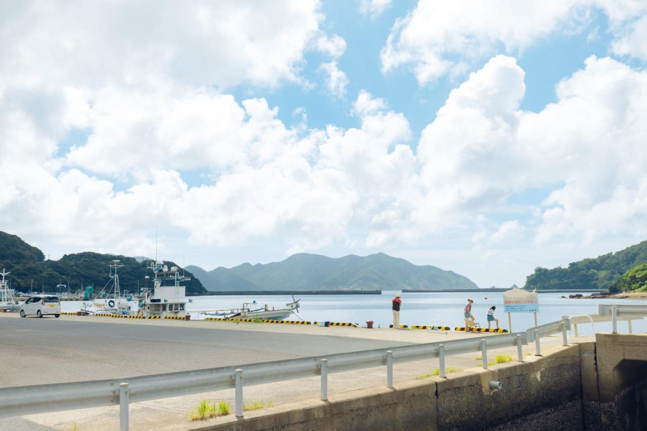 Villa Miyako 源泉かけ流し客室温泉ヴィラ みやこ別邸 Goto Buitenkant foto