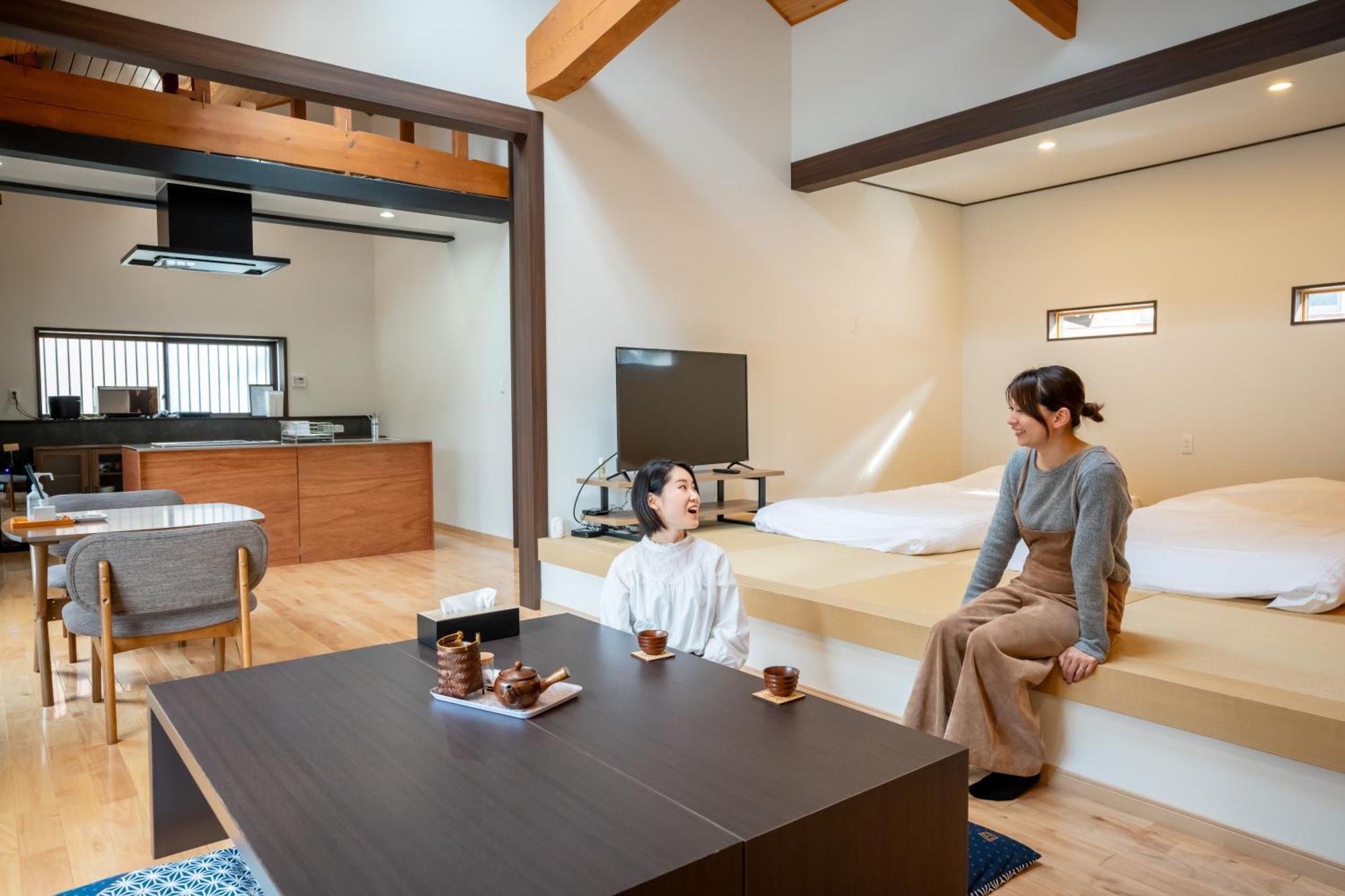 Villa Miyako 源泉かけ流し客室温泉ヴィラ みやこ別邸 Goto Buitenkant foto